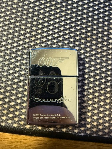 Zippo vintage 1995 james - zippo, bond